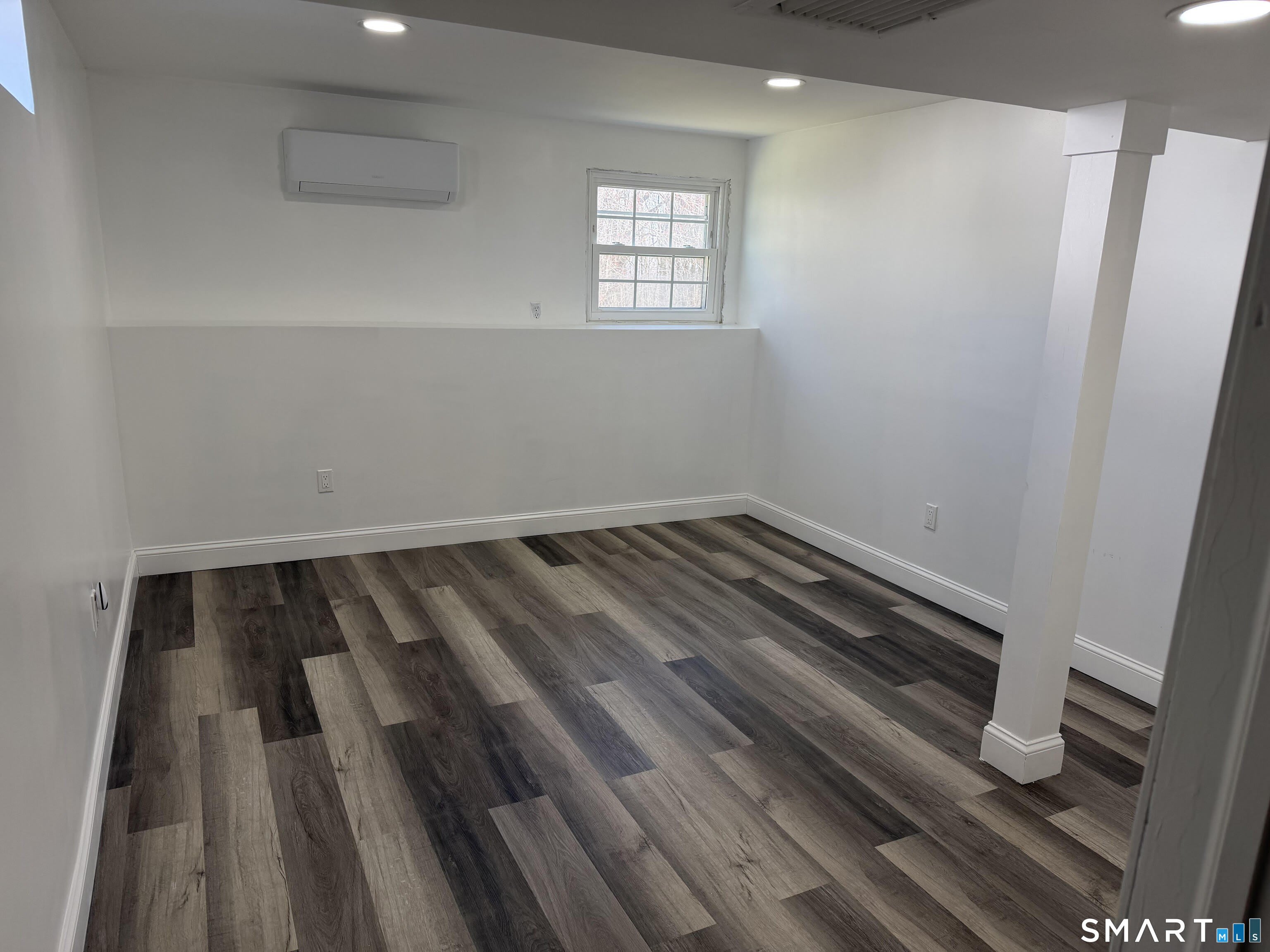 96 Neill Drive – photo 5