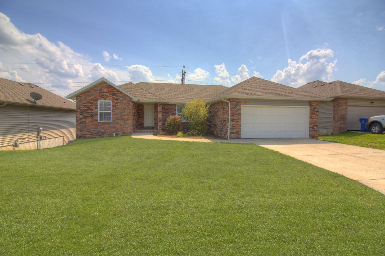 Walkout Basement Home! – photo 1