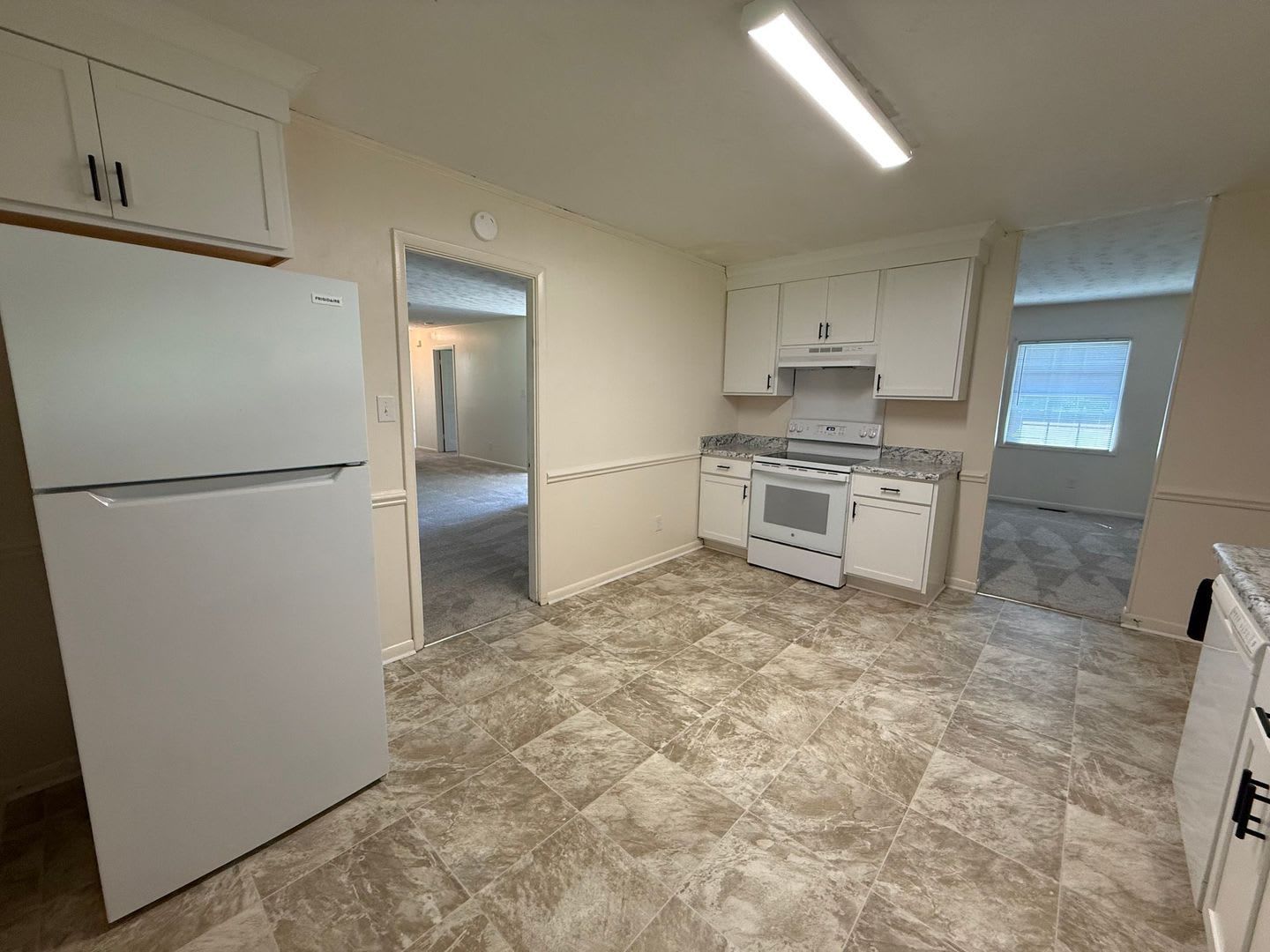 3 Bedroom 2 Bathroom – photo 4