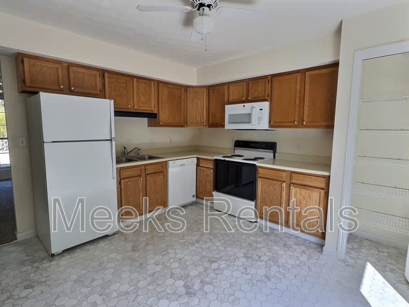 110 Botley Lane – photo 5