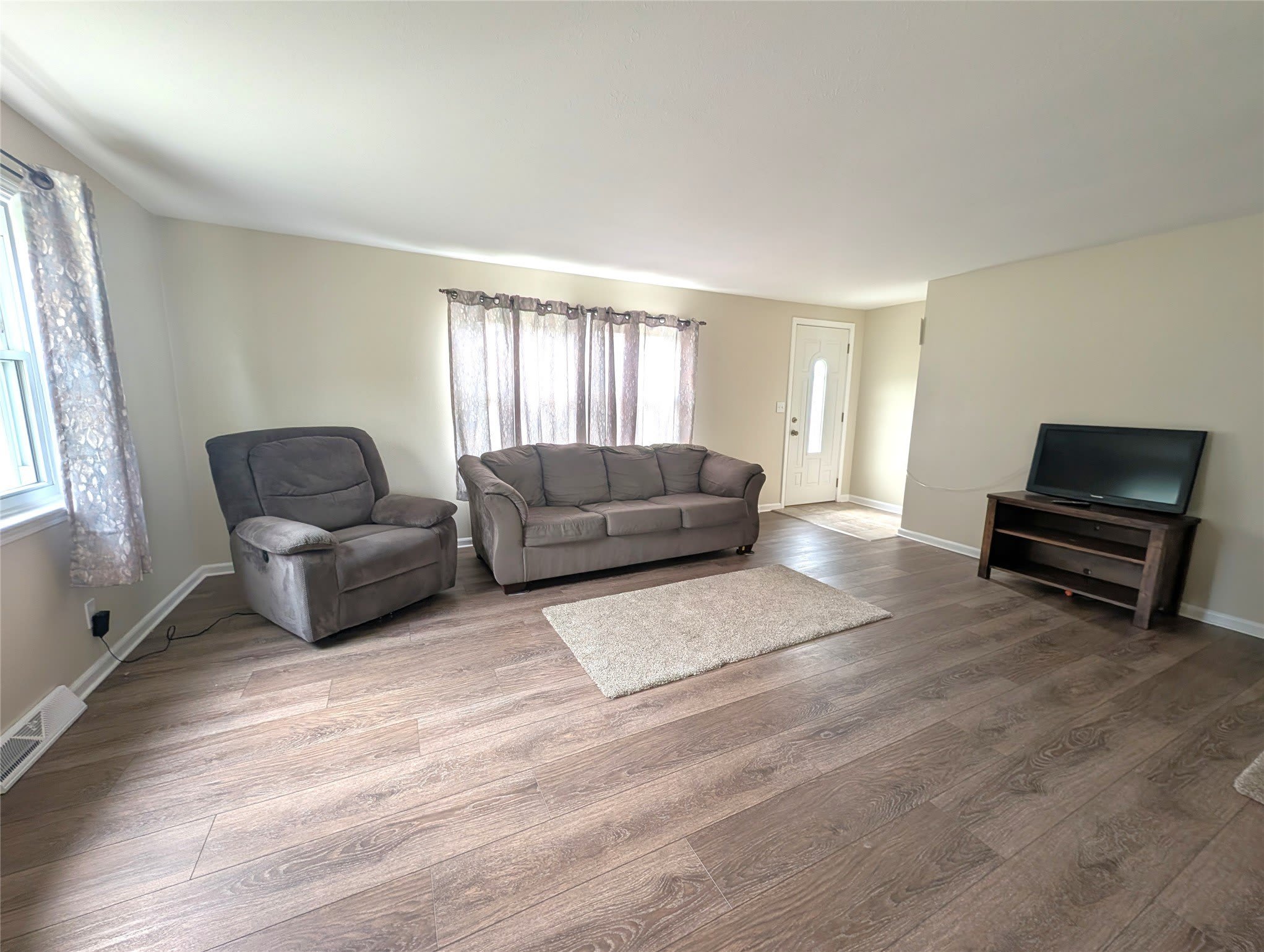 10135 SAMPSON Road – photo 4
