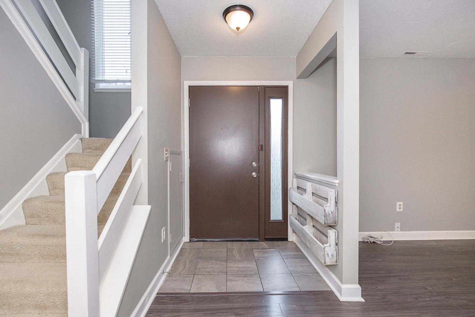 2 Bedroom 1 5 Bath Condo North Royalton – photo 2