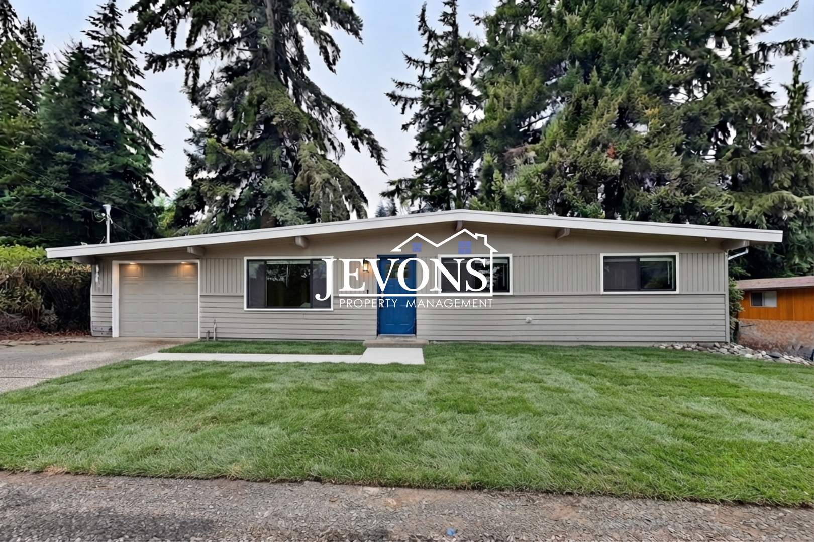 3Br 1Ba House In Federal Way Available Now – photo 1