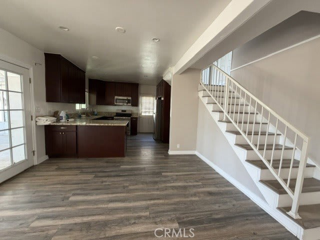 10459 Haines Canyon Avenue – photo 5