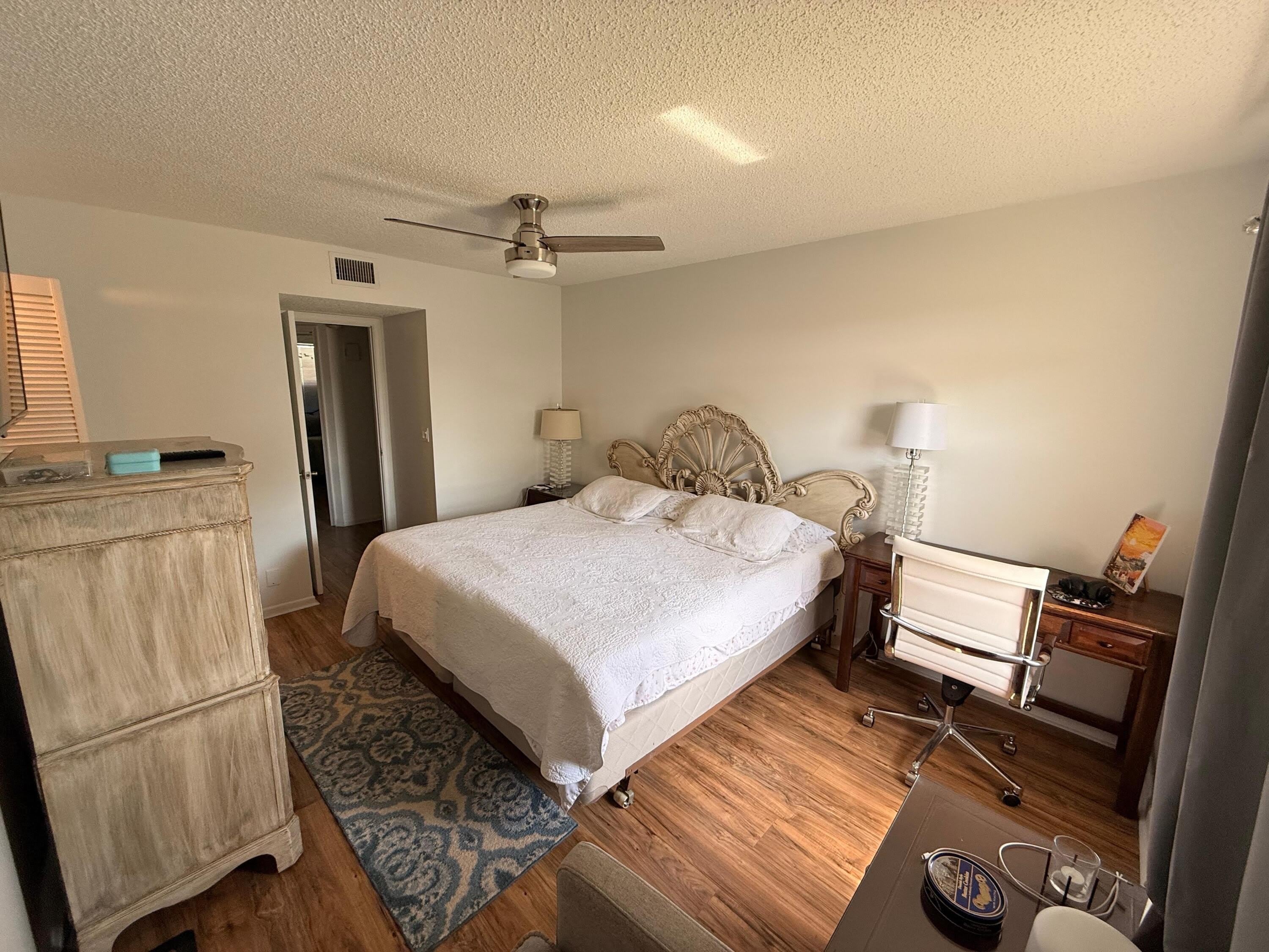 9923 Three Lakes Circle – photo 3