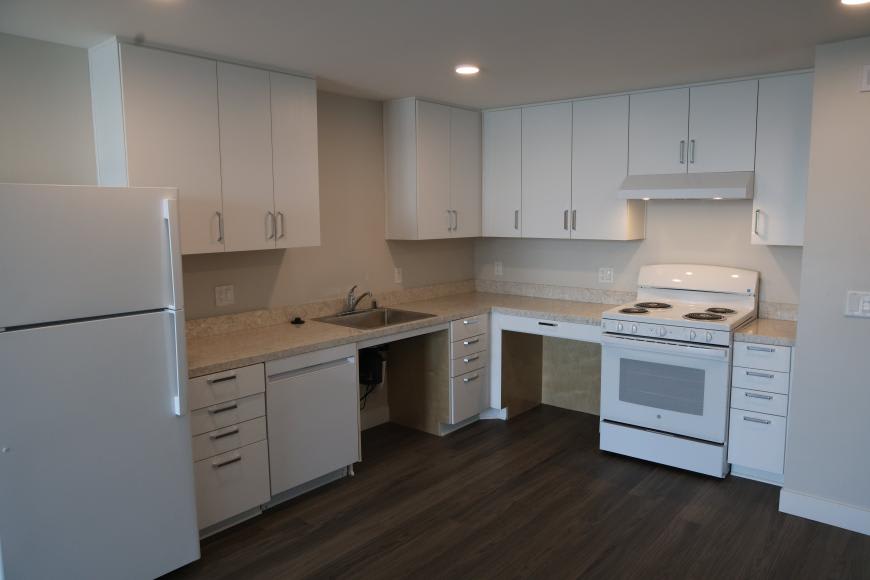 305 East St. – photo 5