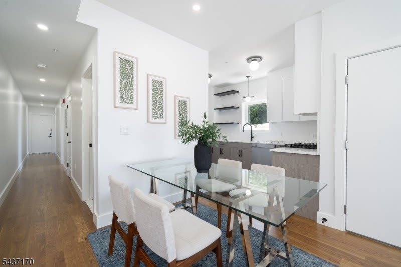67 Virginia Ave – photo 5