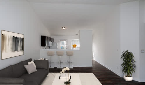 South Haven Village Apartments – photo 2