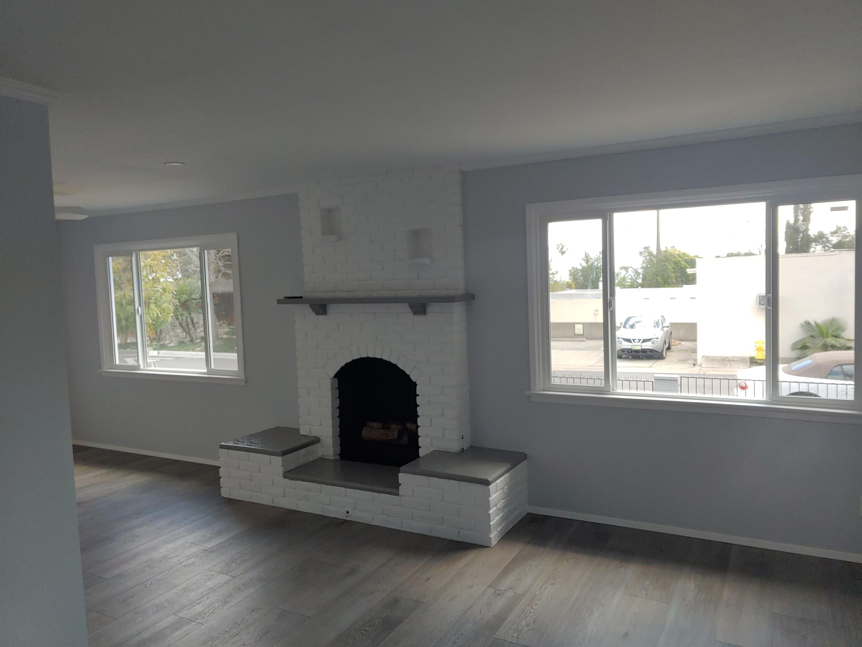 259 261 E Sturtevant Drive 259 Sturtevant – photo 2