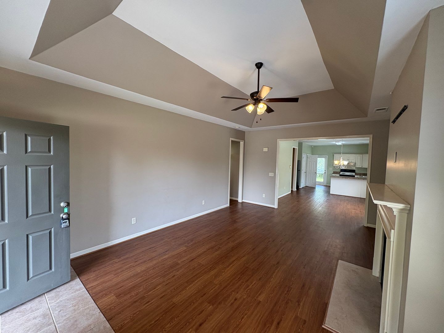 For Rent – photo 3