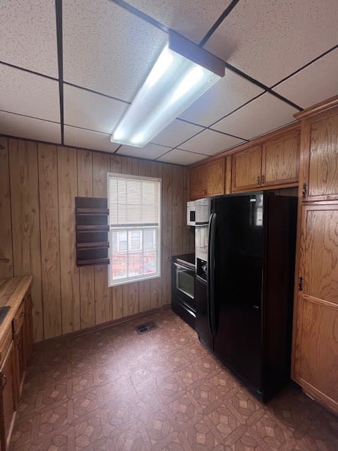 2233 Long St – photo 2