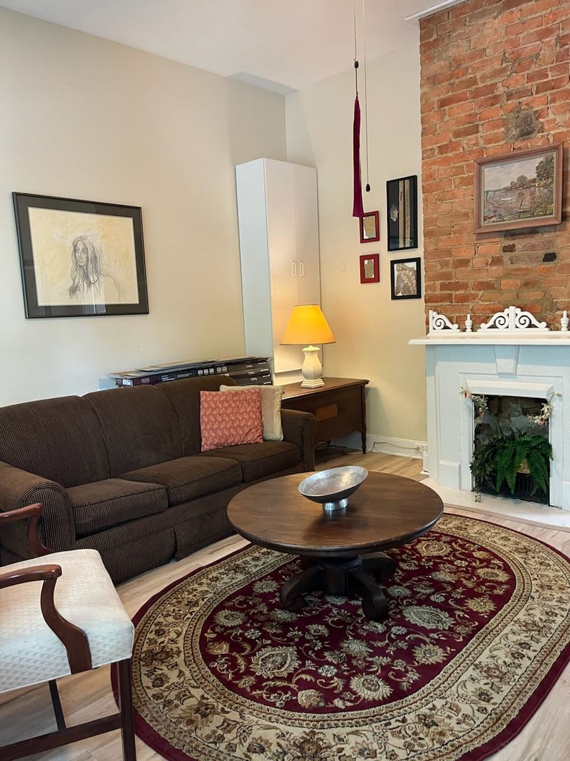 One Bedroom Old Louisville Cottage – photo 3
