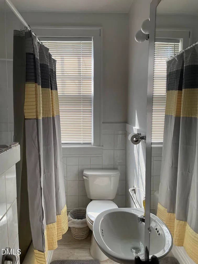 318 W Franklin St – photo 5