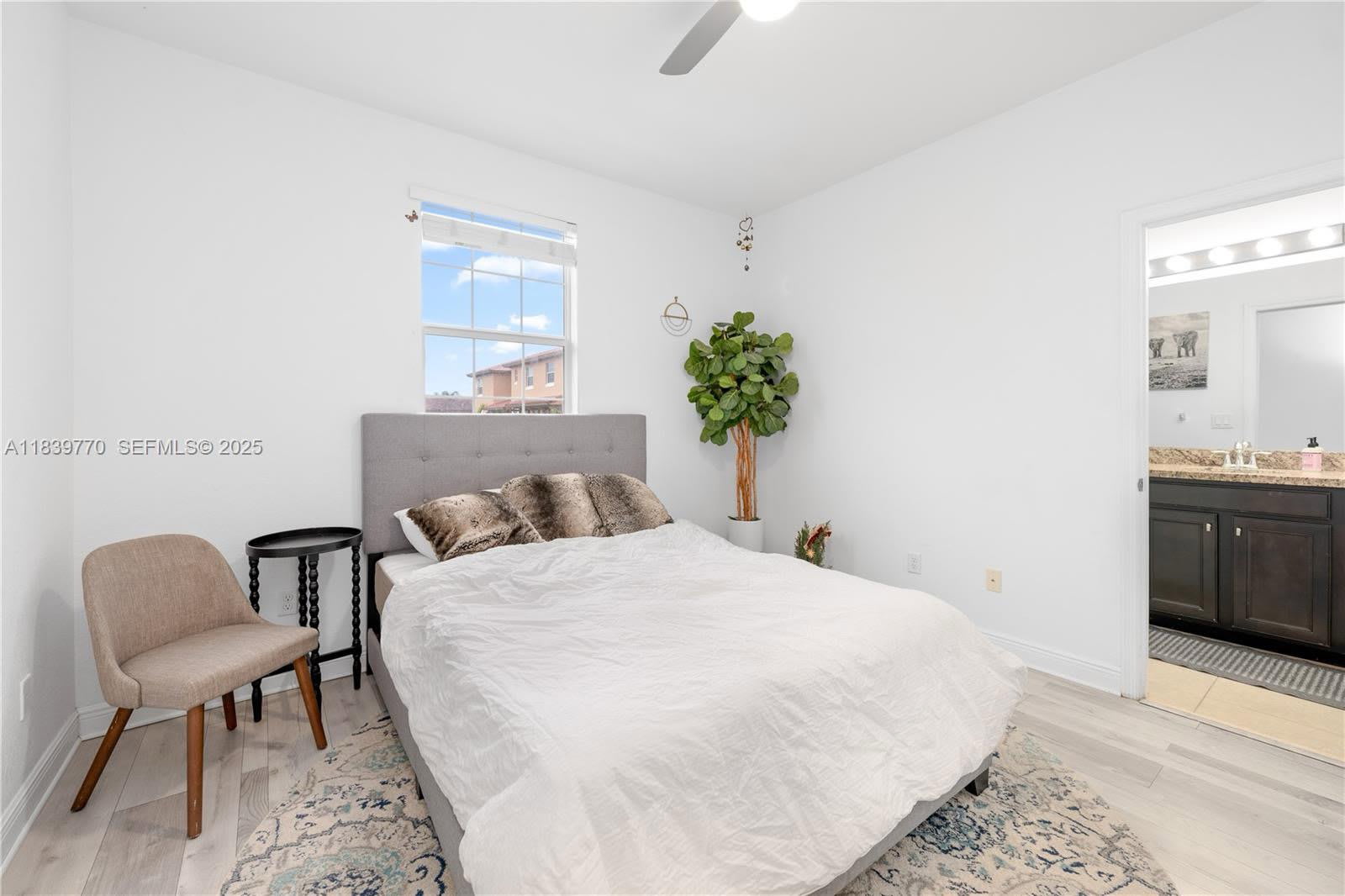 1030 Southwest 147th Avenue – photo 5
