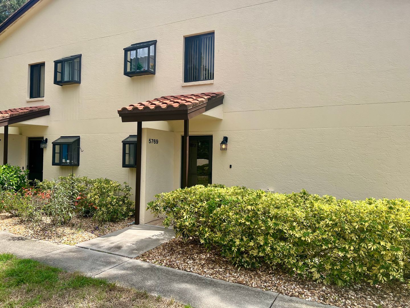 Move-In Ready 1-bed, 1-bath, Sarasota Condo off University Pkwy for rent! – photo 1