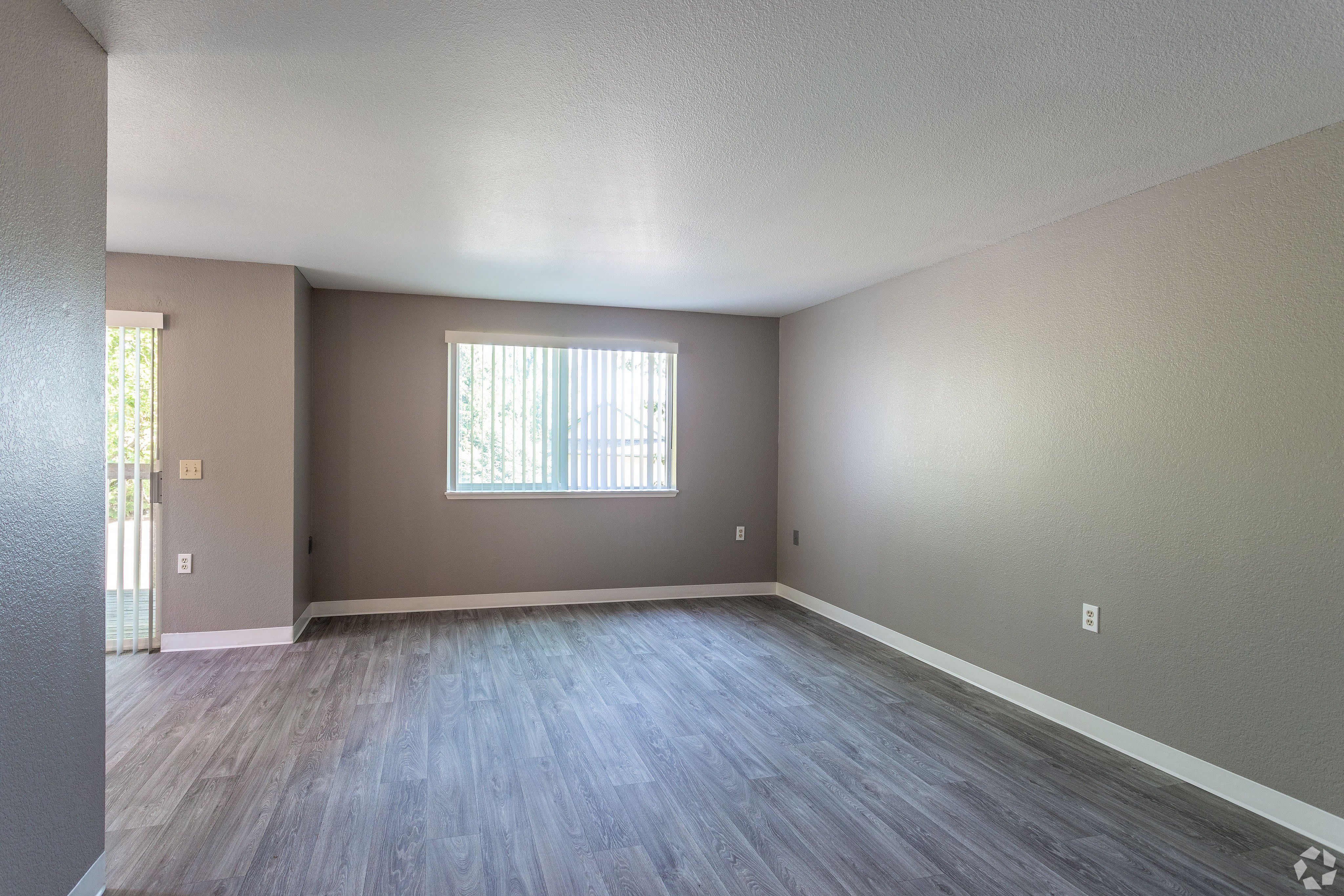 Hampton Heights – photo 4