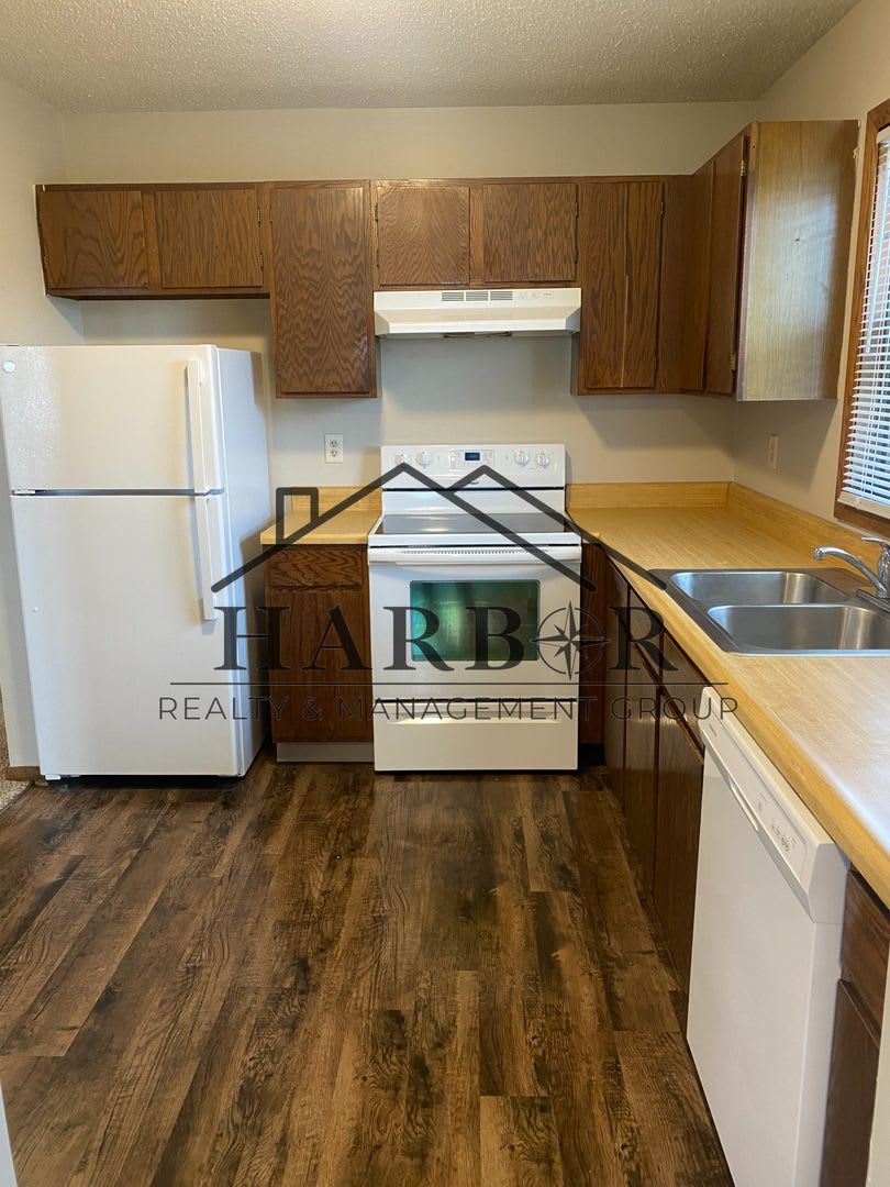 2426 30th Ave NW D – photo 1