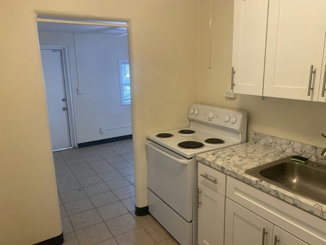 4 E Main St – photo 2