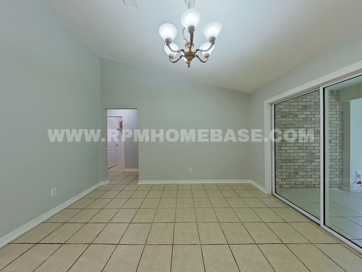 Spacious 4 Bedroom Home With Florida Room In Perdido Key – photo 5