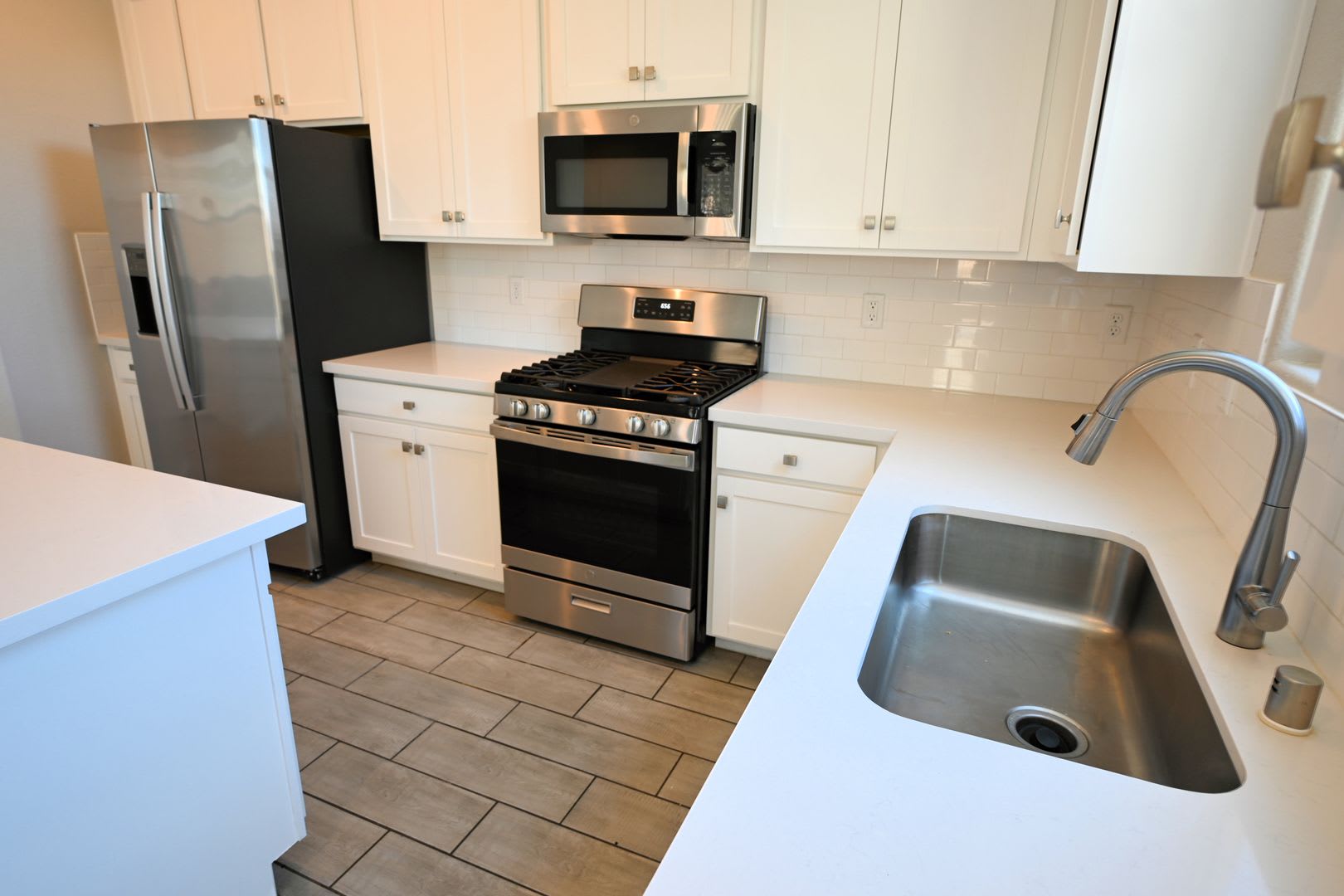 3 Bedroom House – photo 5