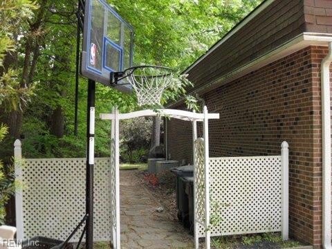 106 Lakeview Drive – photo 2