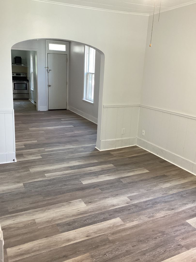 232 234 W Second St – photo 2
