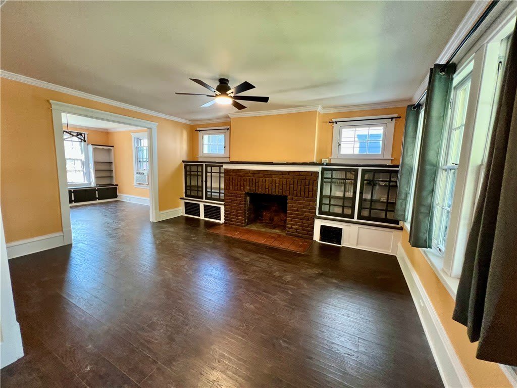124 E Wallace Ave – photo 2