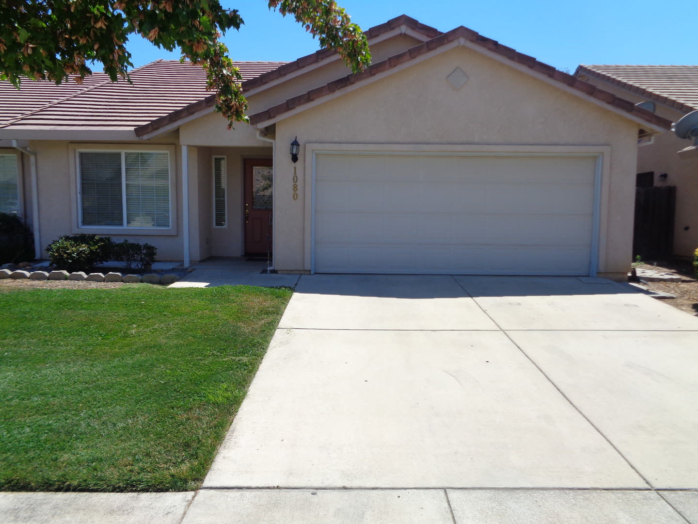 3 Bedroom 2 Bath Yuba City Home – photo 1