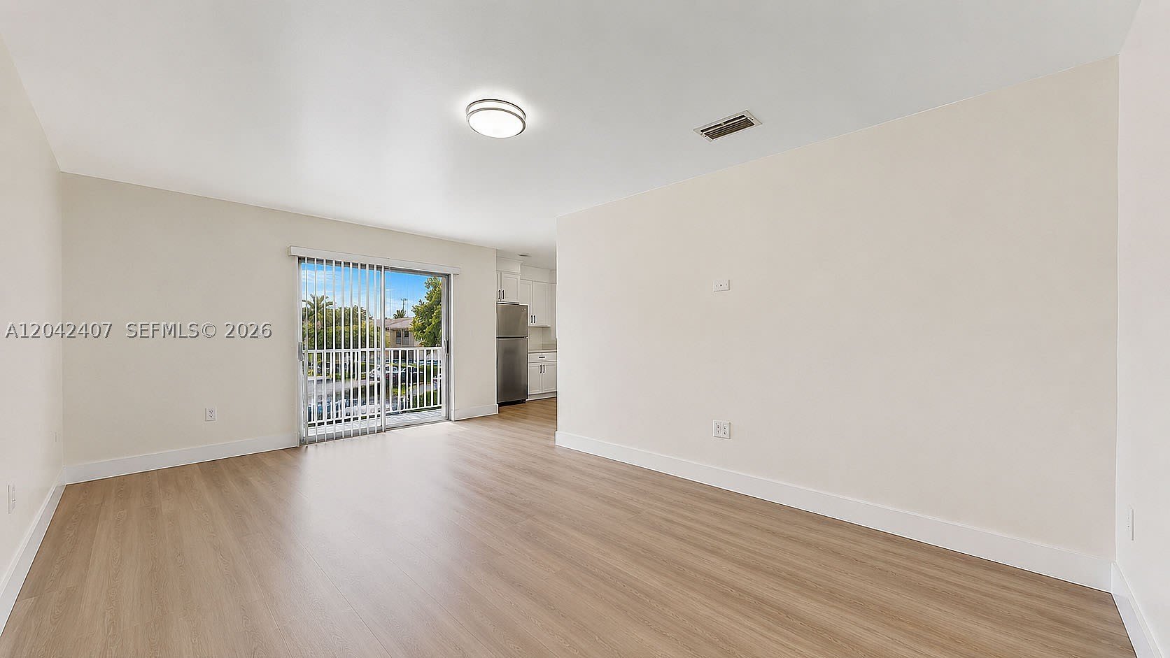 1670 W 42nd St – photo 5