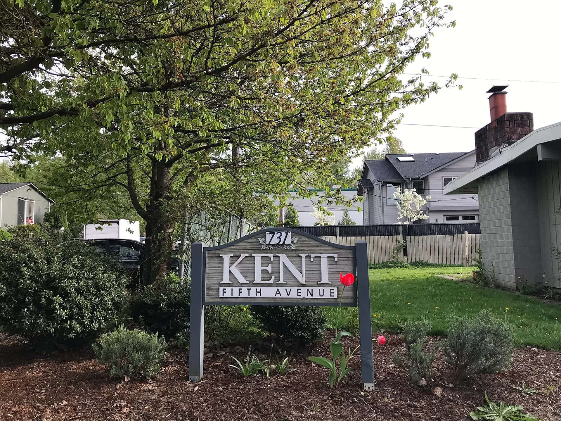 Kent Fifth Avenue Flats – photo 4