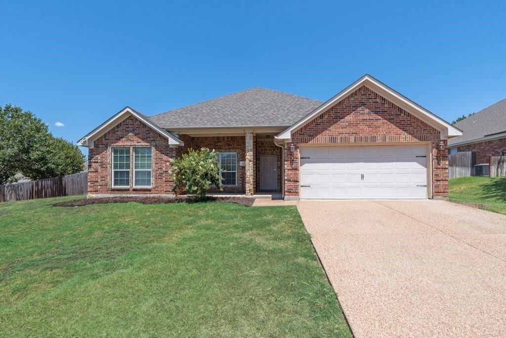 112 Singletree Lane – photo 1