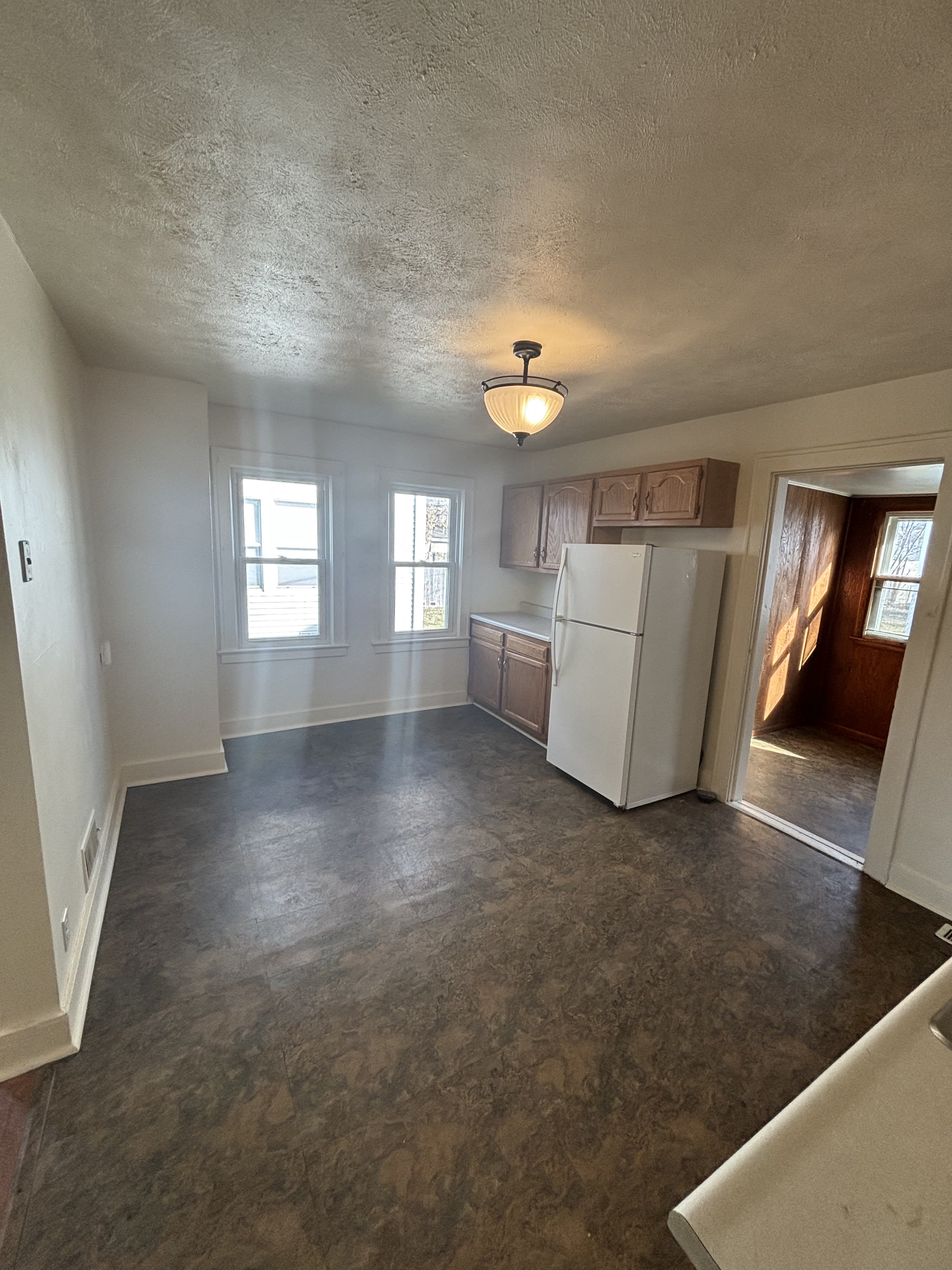 319 E 11th St – photo 5