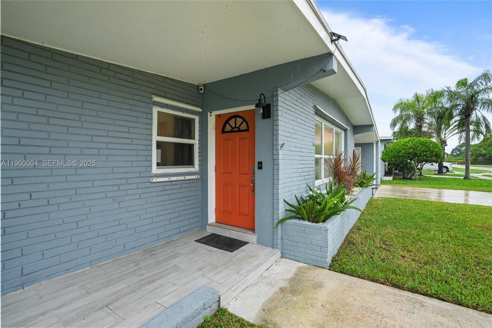 44 Northwest 19th Street – photo 2