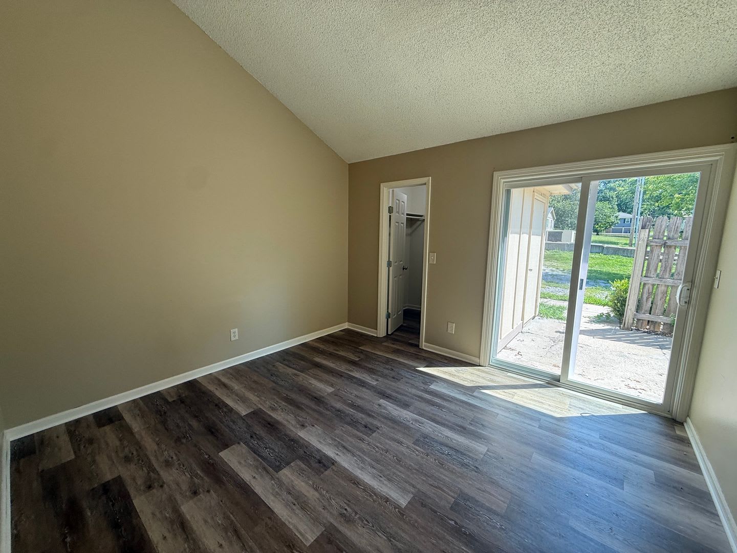 Coming Soon! Cozy 2-Bedroom Duplex — Quiet Small-Town Living at an Affordable Price! – photo 3