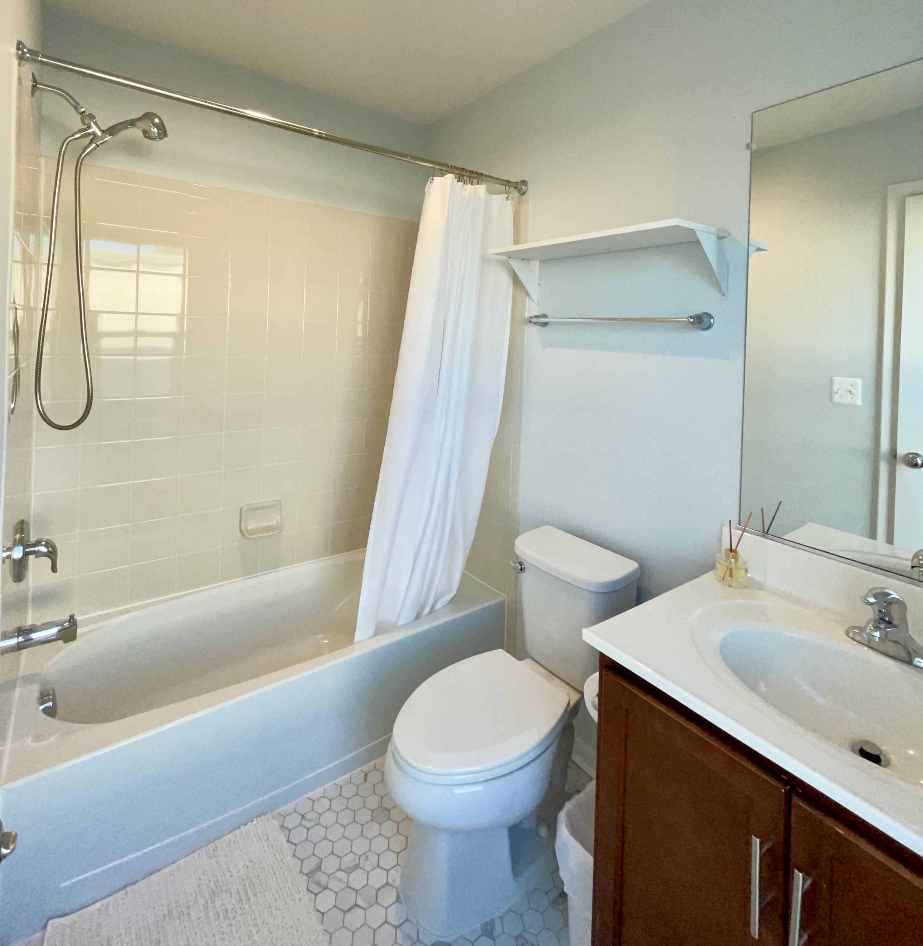 5705 45th Avenue – photo 4