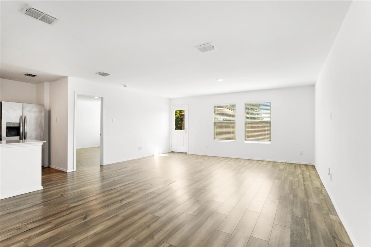 405 Laurenbrooke Drive – photo 3