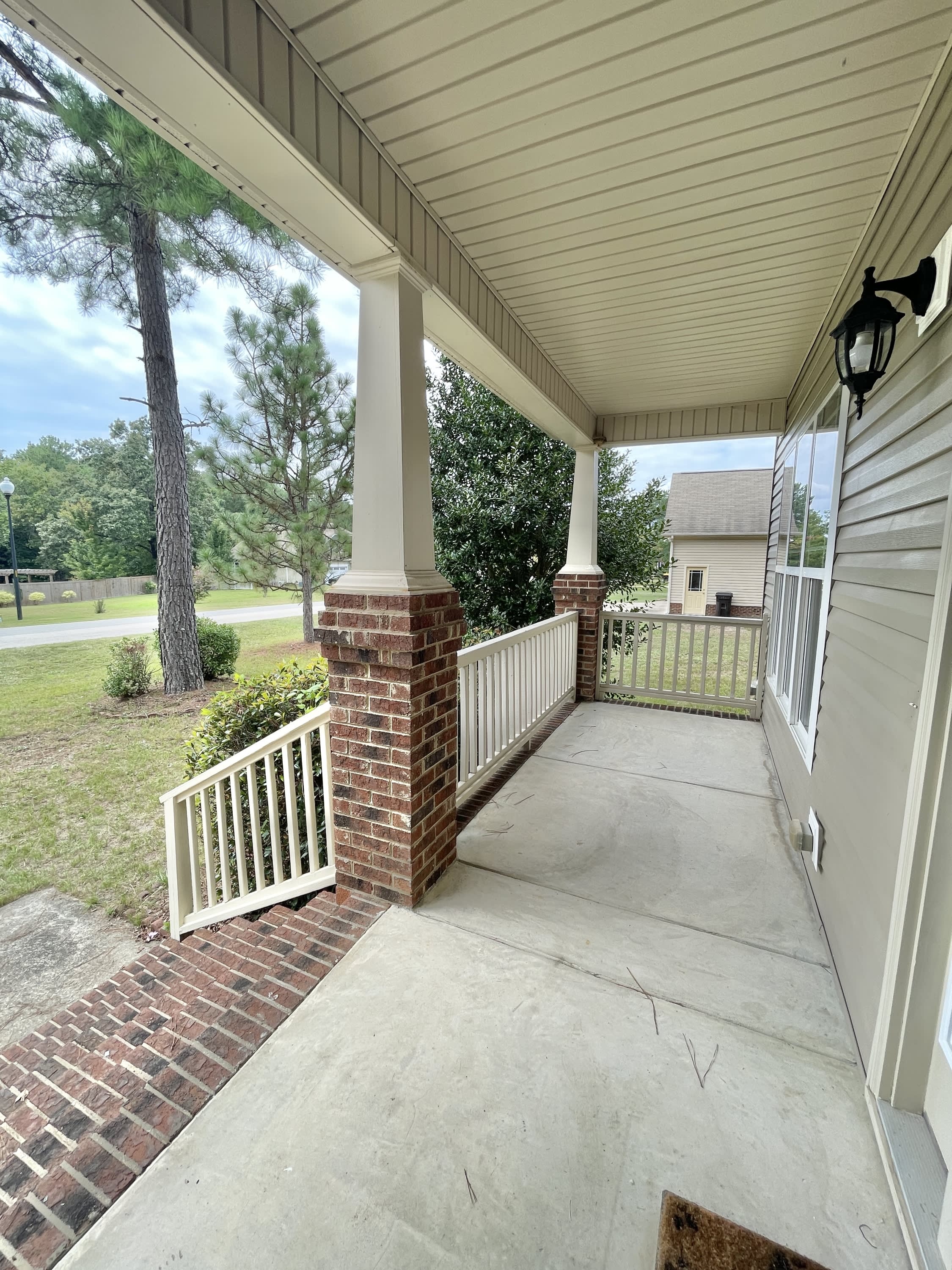 675 Omaha Drive – photo 4