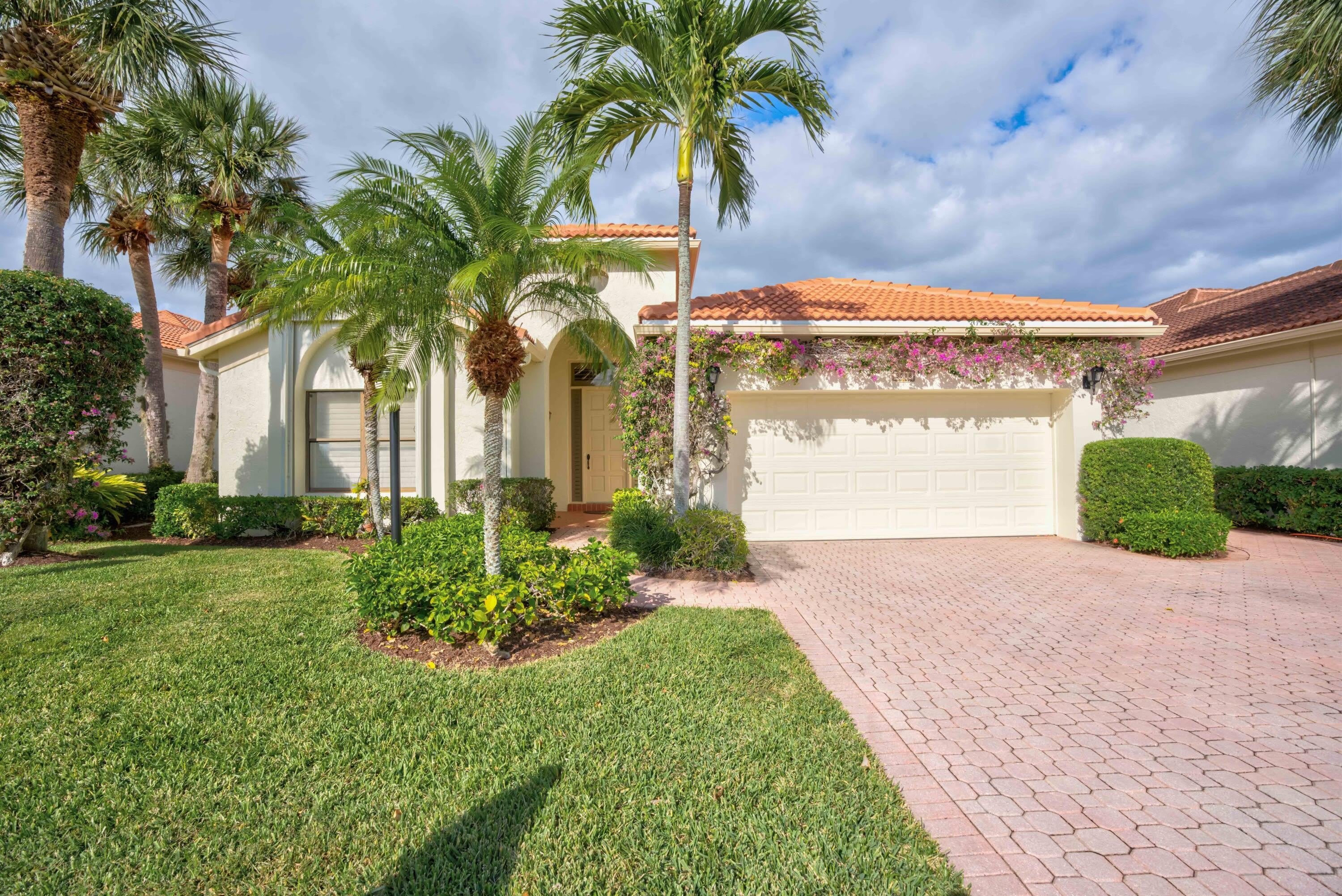 3518 Lantern Bay Drive – photo 1