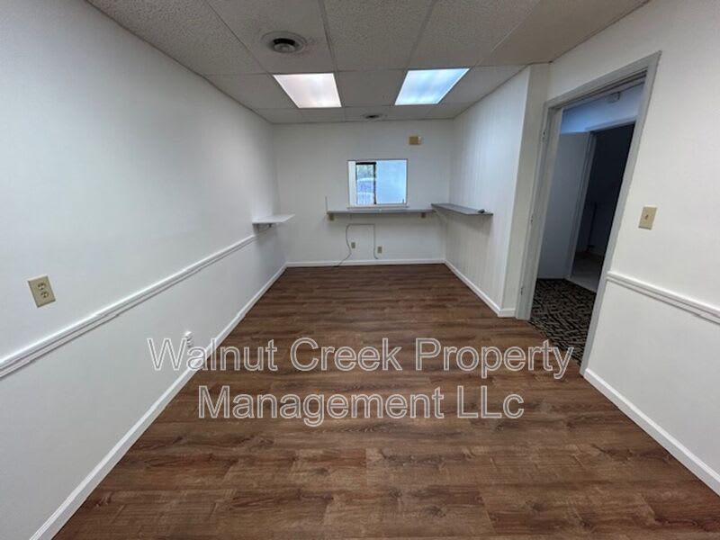 4642 Oberlin Avenue – photo 3