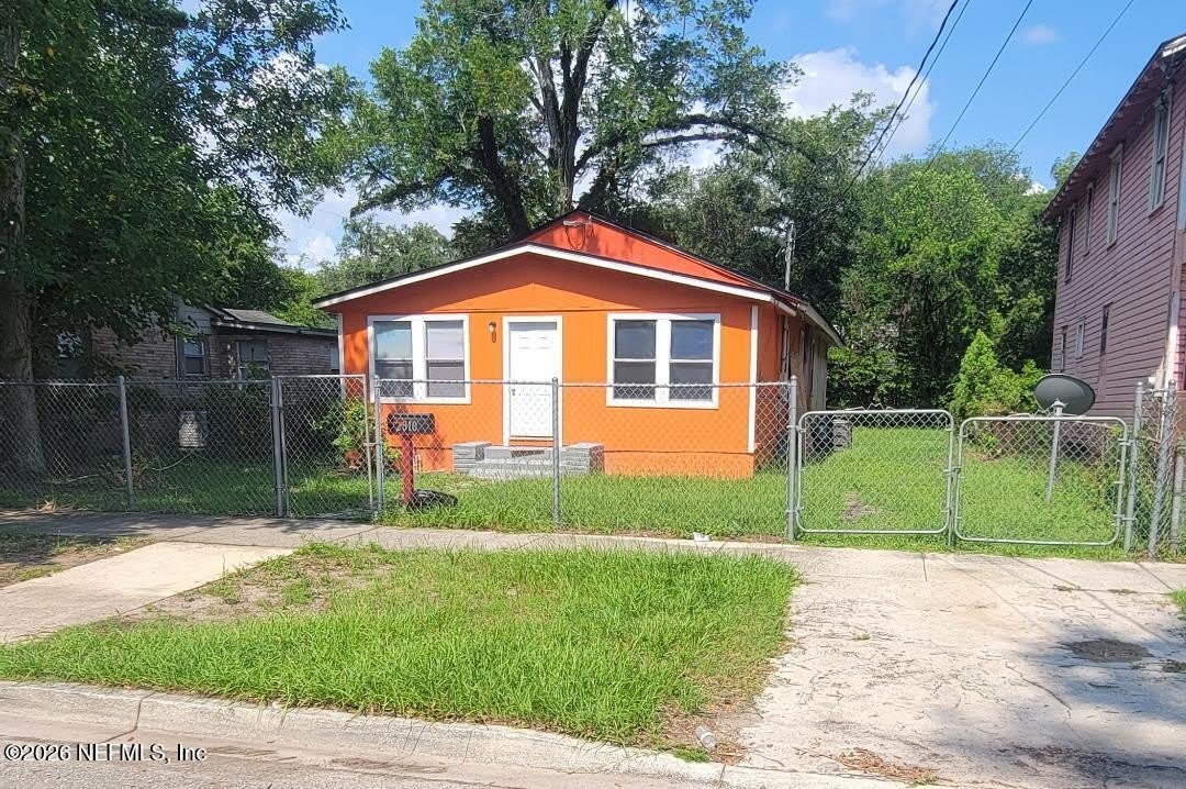 2810 Venus Street – photo 1
