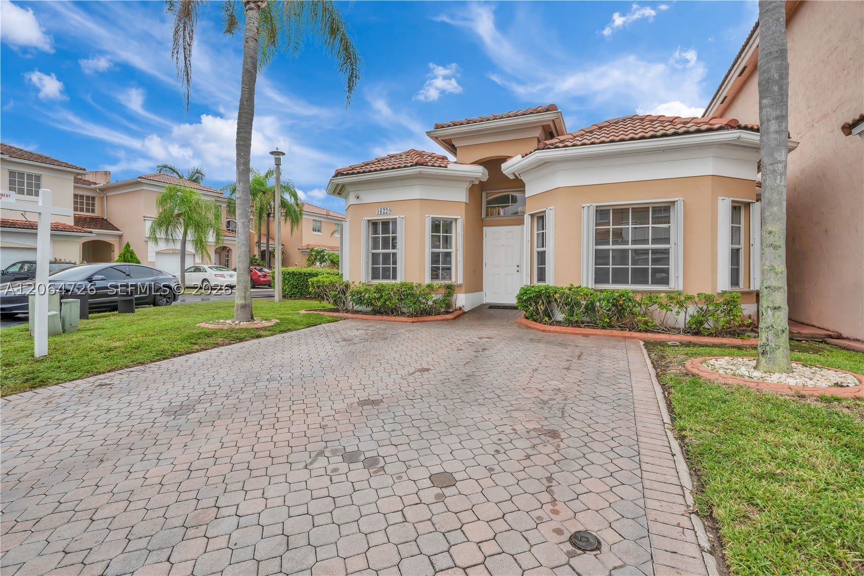 16220 SW 101st Ter – photo 2
