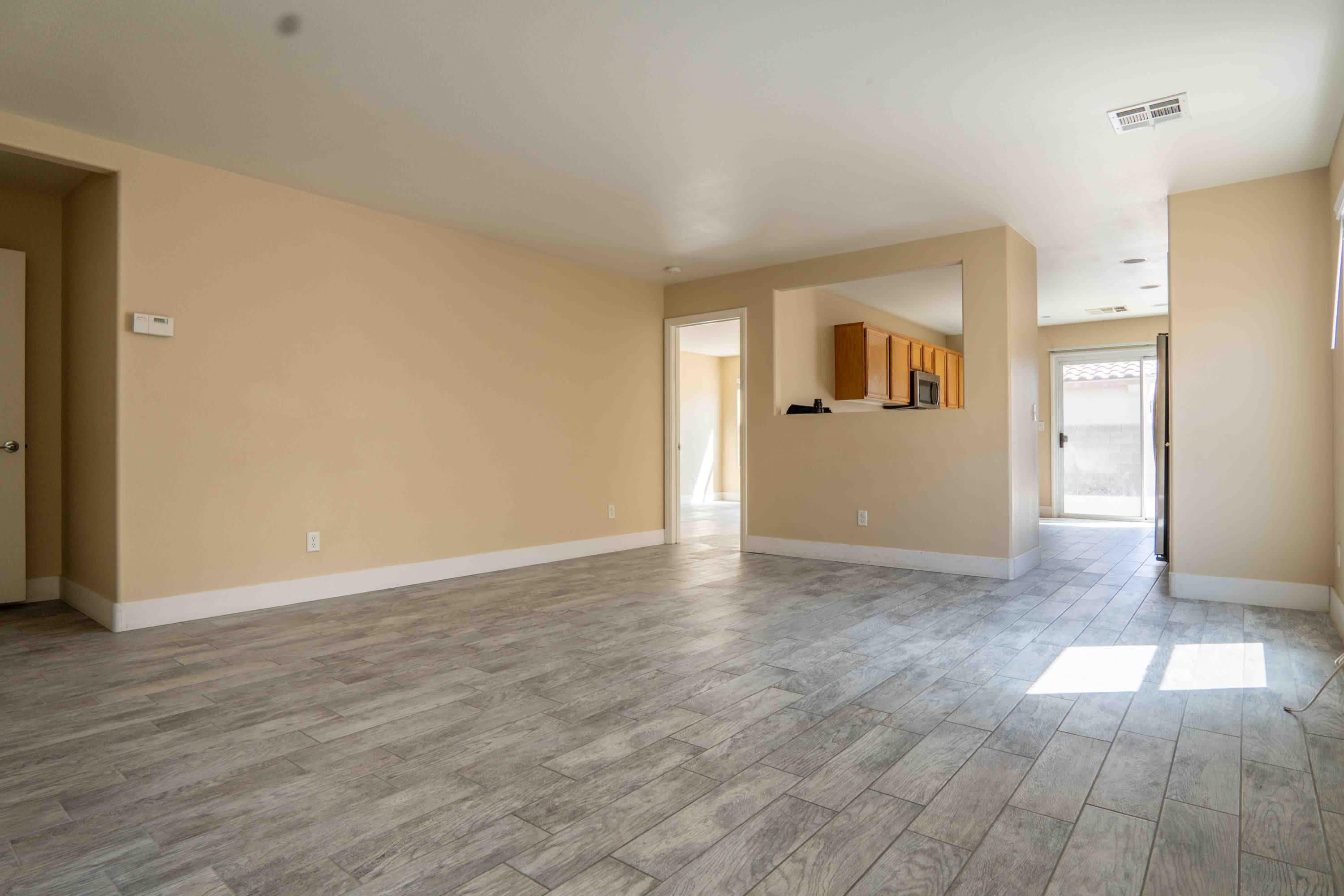5558 Rollins Street – photo 4