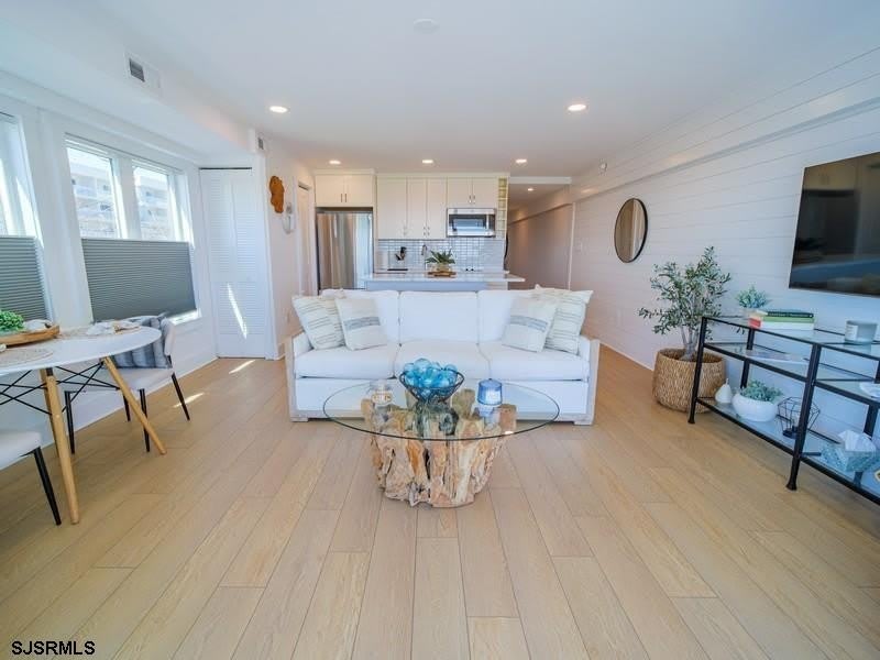321 S 6th Street – photo 4