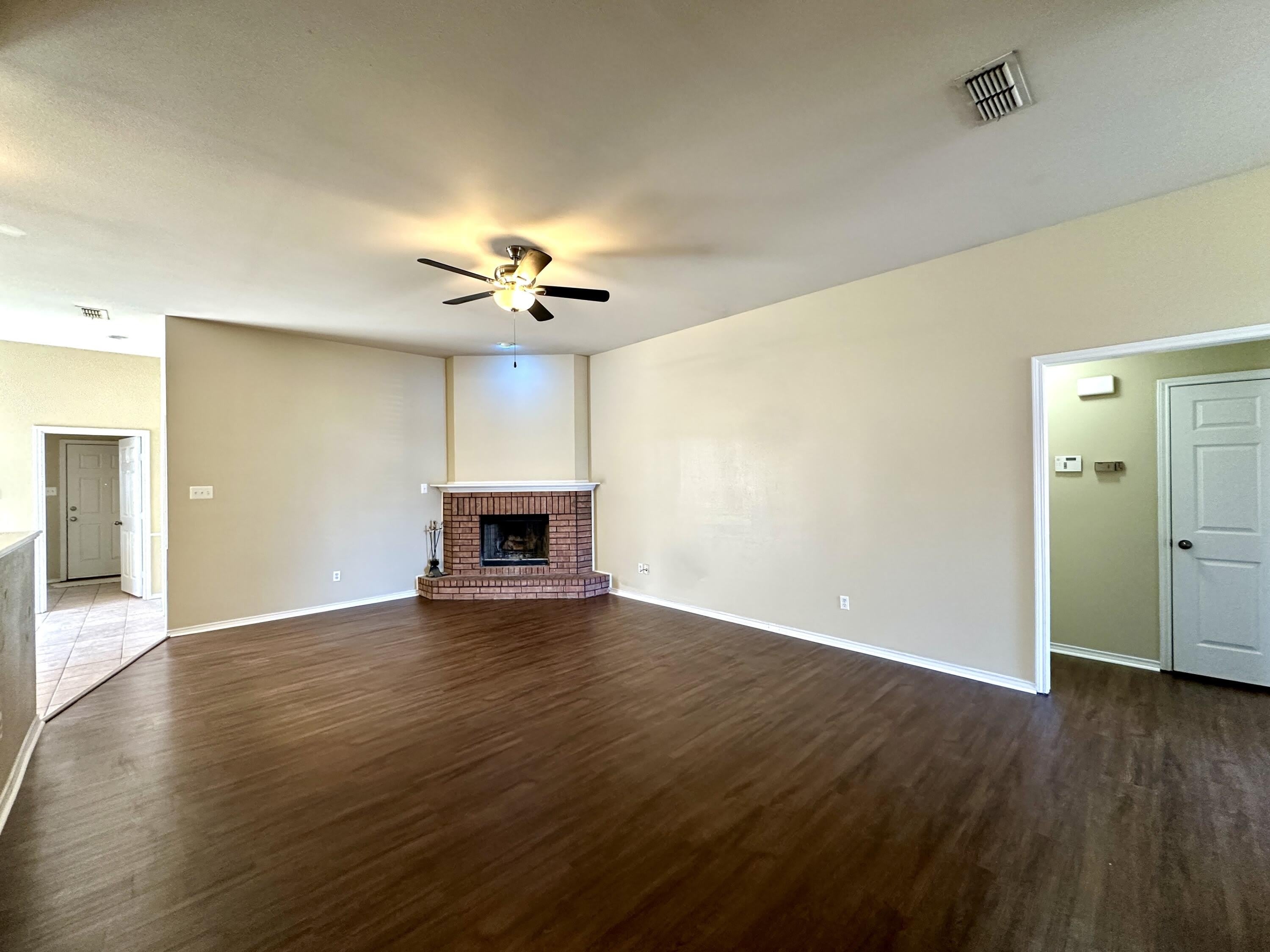 6717 89Th Street – photo 3