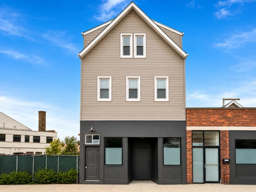 3125 N California – photo 1
