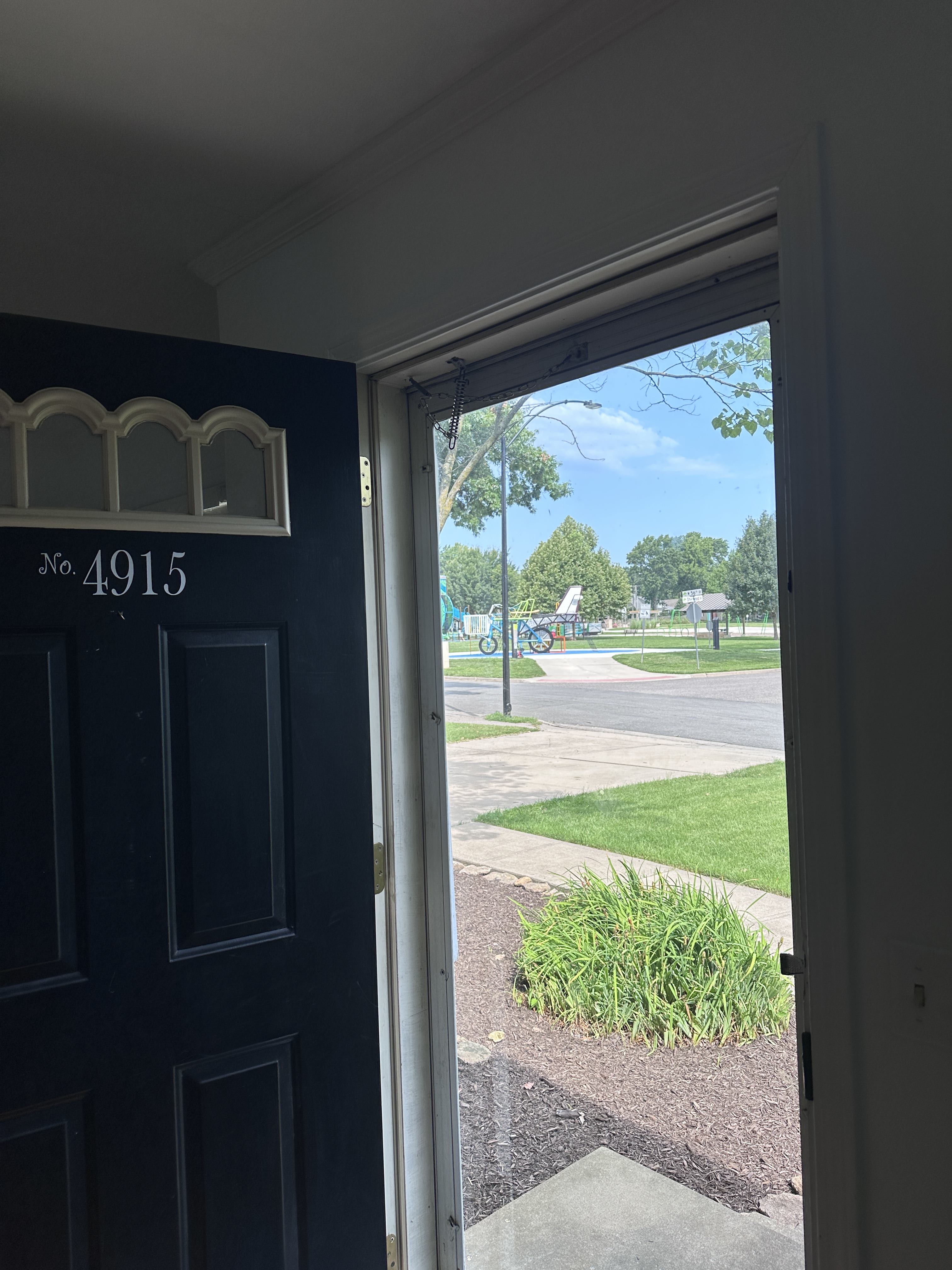 4915 West 56Th Street – photo 2