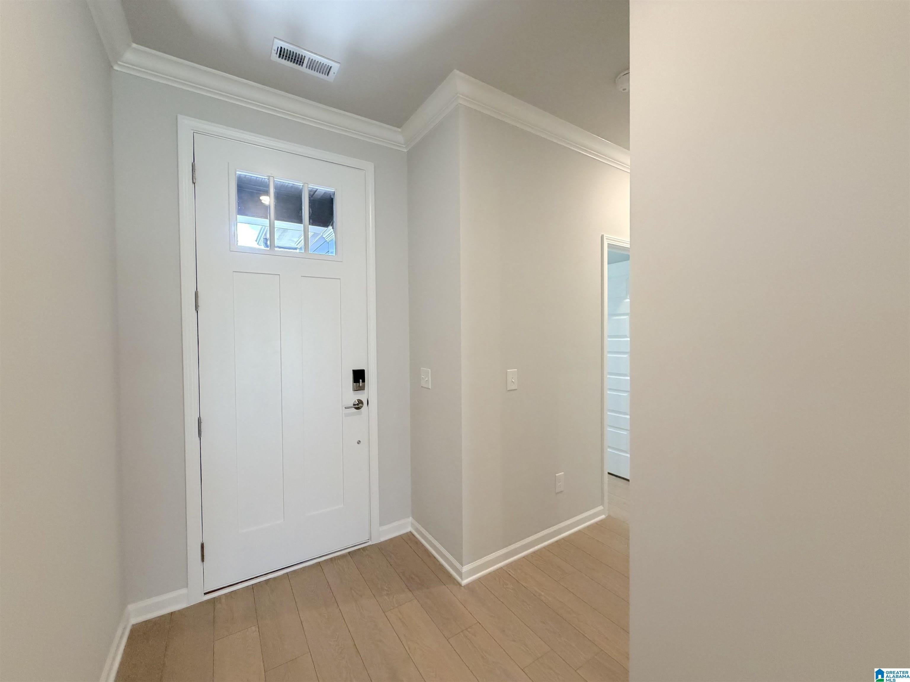121 CLIFT CREEK DRIVE – photo 2