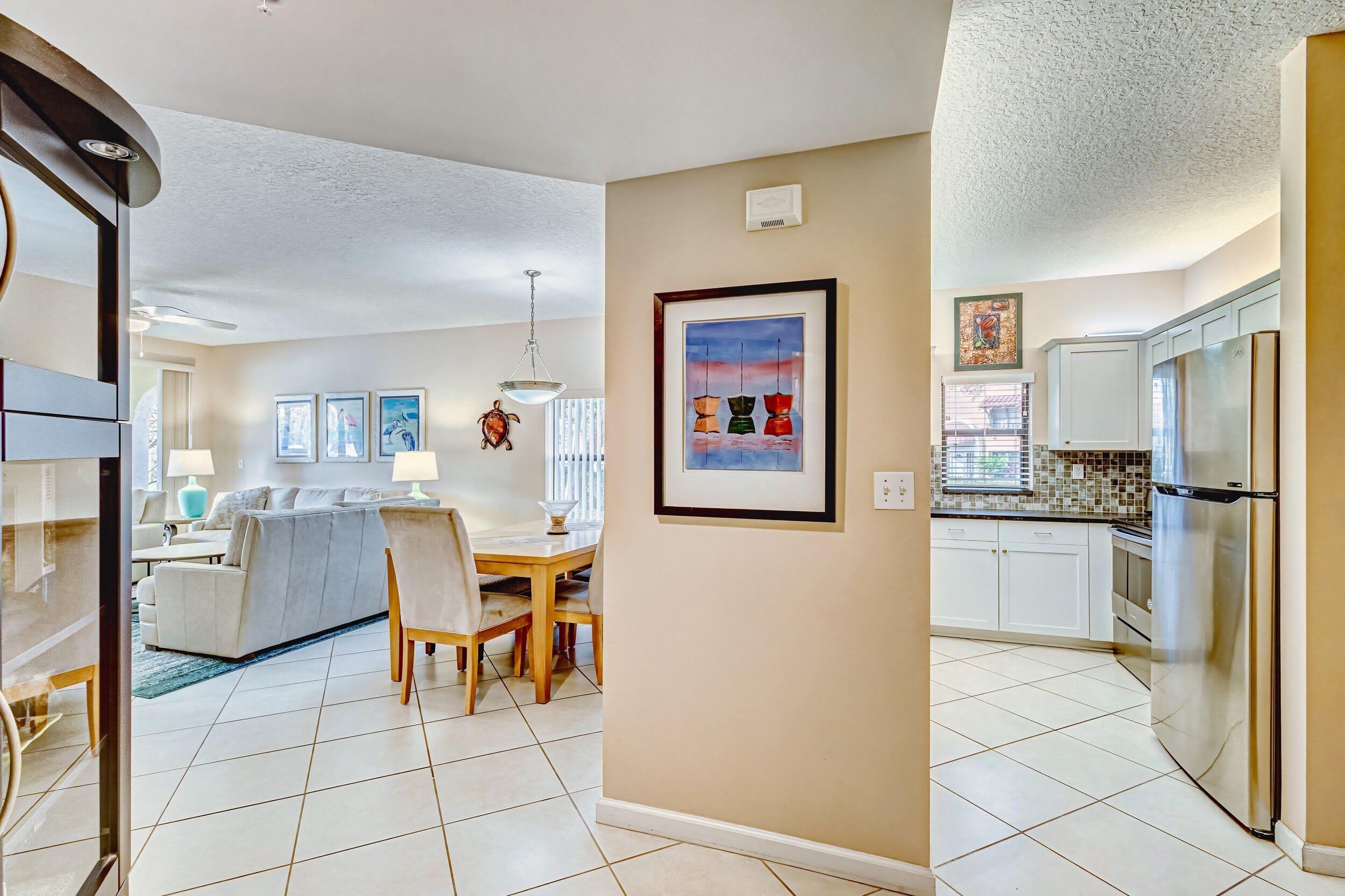 200 Uno Lago Drive – photo 5