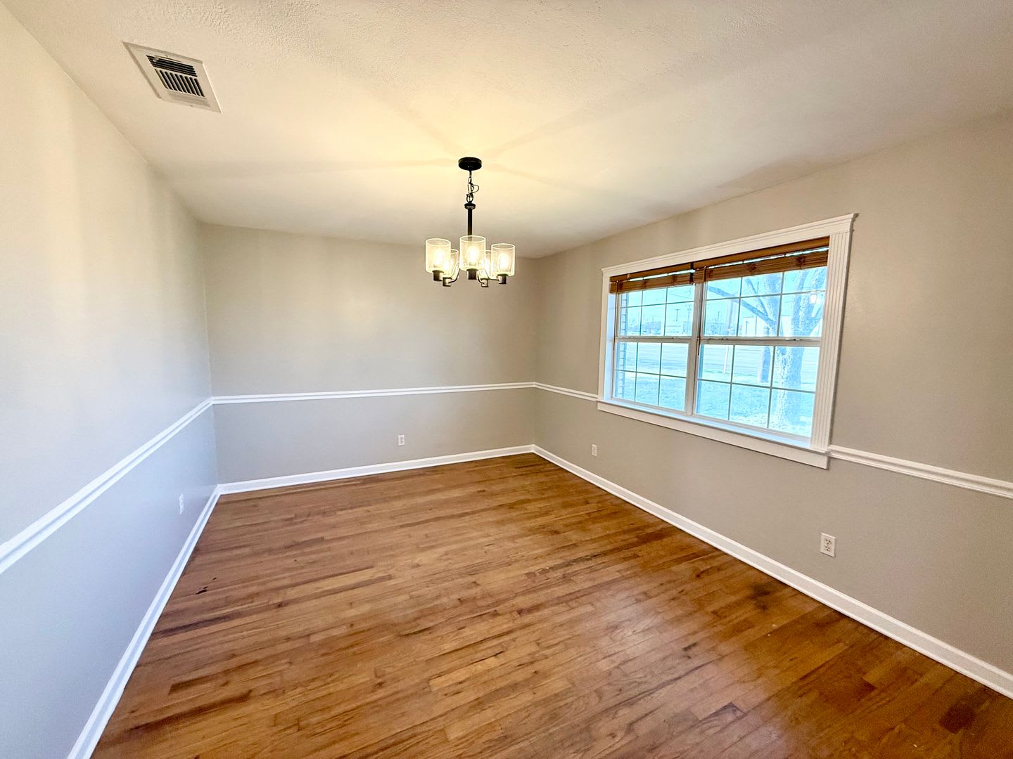 In the Heart of Woodway! – photo 2