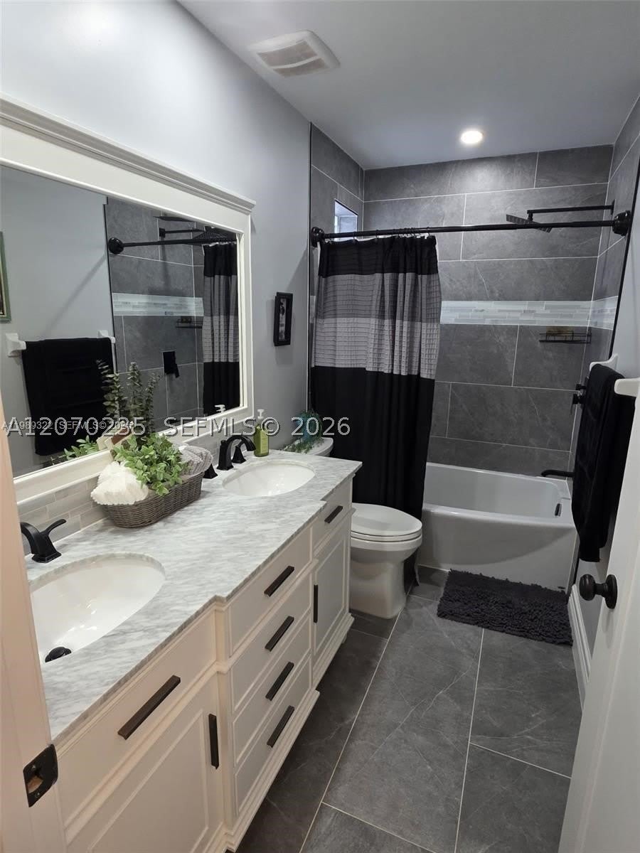 680 NW 159th Ave – photo 5